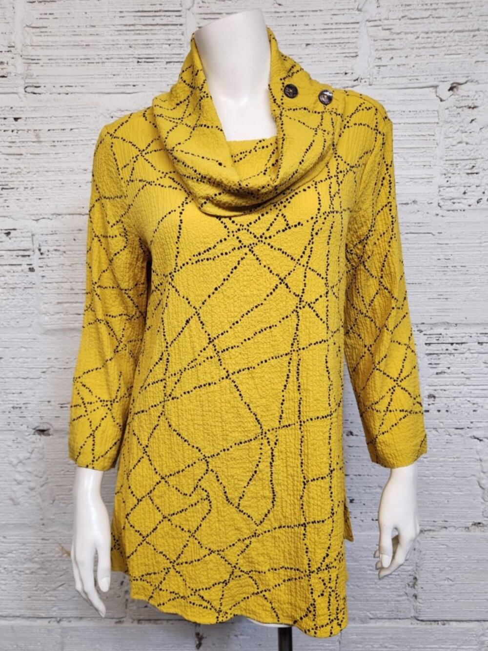 NWT Ali Miles S Goldenrod Yellow Crinkle Knit Cowl Neck Shell Button Tunic $69